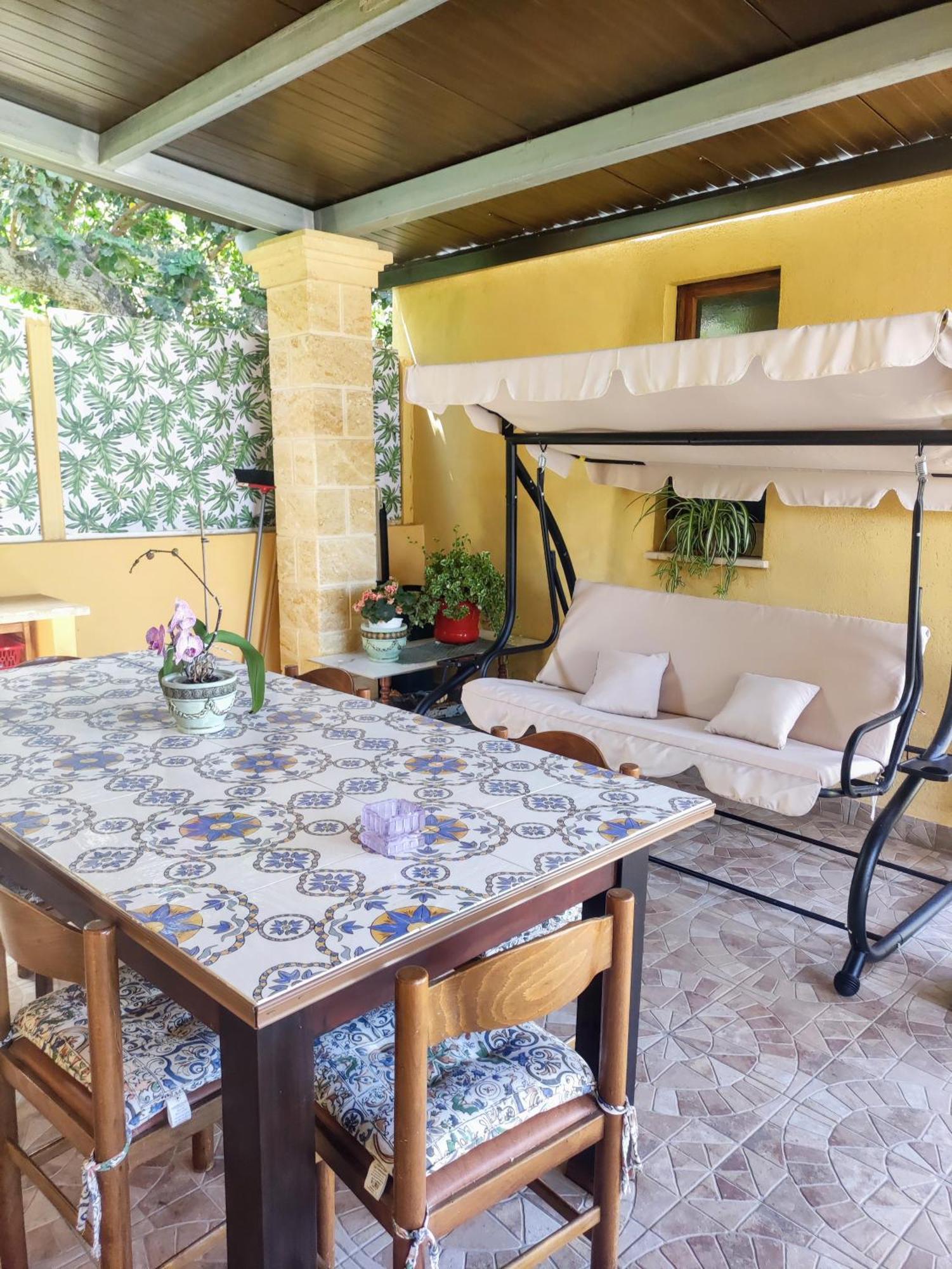 Casa Vacanze Nonna Tuzza มาร์ซาลา ภายนอก รูปภาพ